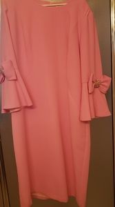 Women Pink Dress size 16, Has a Matching Broach, Lined